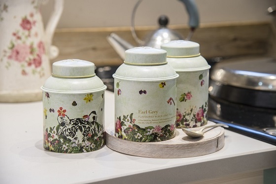 Earl Grey Tea Caddy-1
