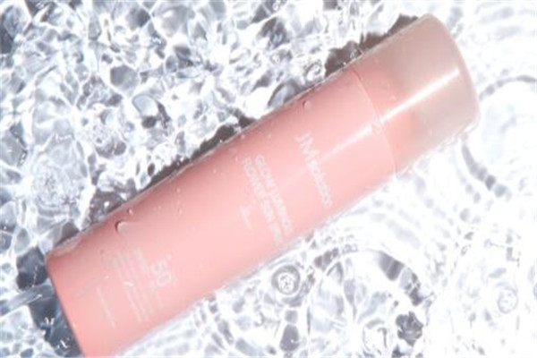 平價防曬噴霧排行榜10強 輕松一噴即刻防曬，好用不貴