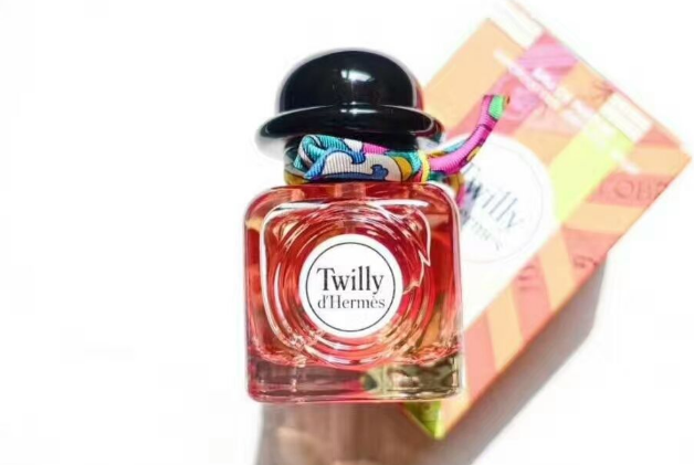 2019最火的香水排行榜 瞬間提升氣質(zhì)，你選對了嗎