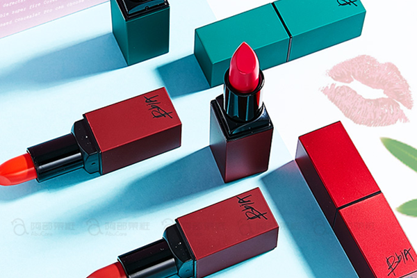 2019平價口紅排行榜10強，滋潤時尚又大牌(48起)