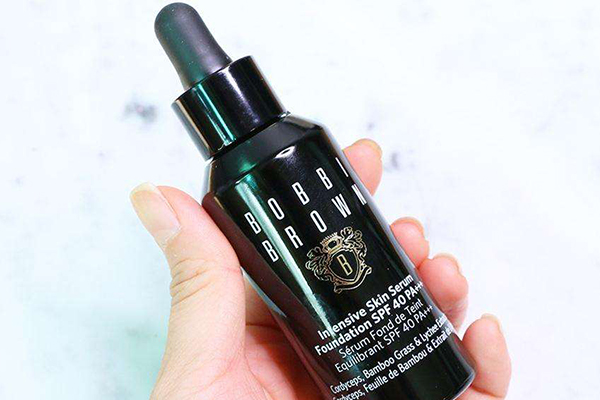 最適合大干皮的粉底液