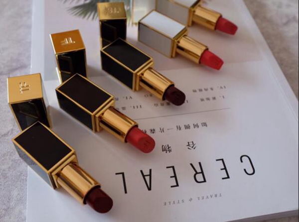 口紅牌子排行榜前十名,大牌熱賣口紅前十名推薦