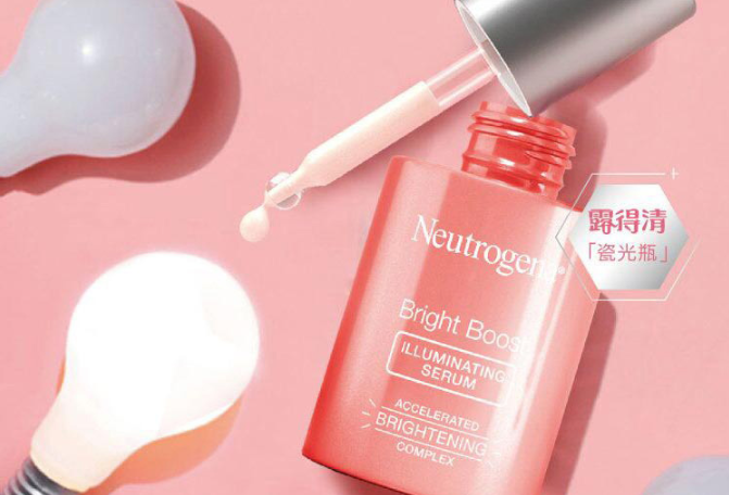 全球口碑最好的保濕精華 給予肌底深層滋養(yǎng)，再現(xiàn)彈嫩皮膚