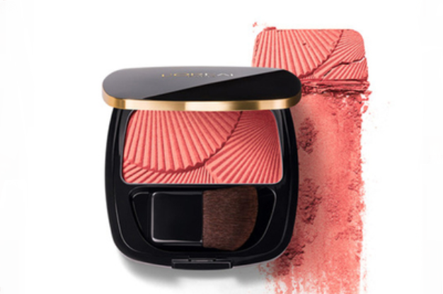 元氣少女腮紅推薦 全方位修飾面部，讓你更顯青春活力