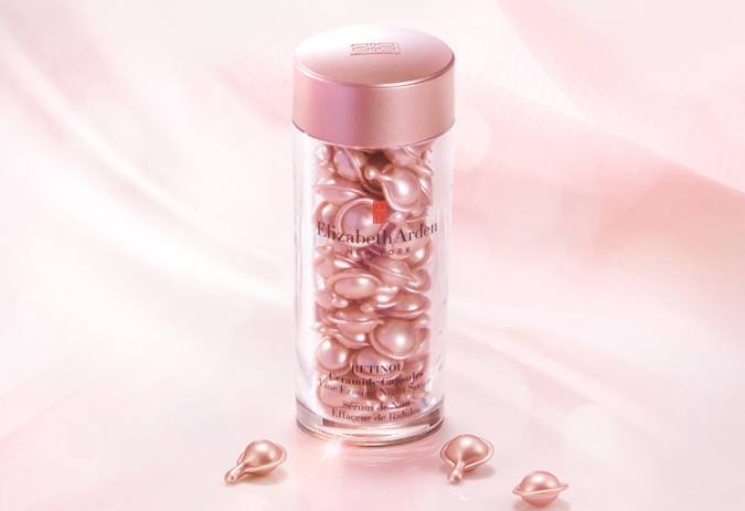 2020口碑精華液排行榜 嬌蘭雙效人氣最高，雅頓粉膠性價比高