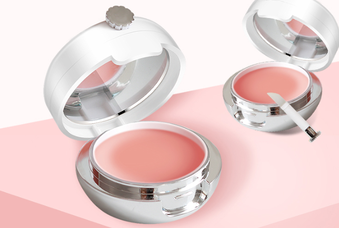 全球十大唇膜排行榜 淡化唇紋，給雙唇水潤滋養