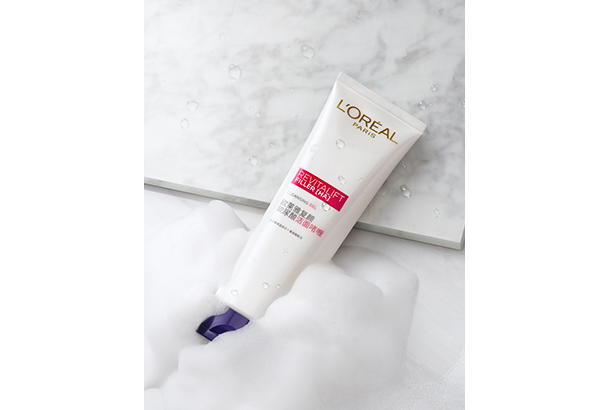 混油皮洗面奶推薦 深層潔凈肌膚,讓油膩徹底拜拜