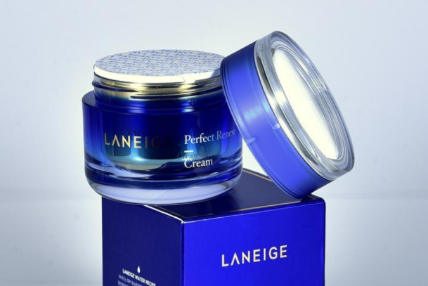 補水去皺的護膚品排行榜 深層滋養肌底，打造彈嫩無暇肌膚