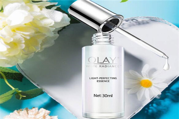 干皮精華液排行榜 水潤柔滑肌膚，妥妥的干皮救星