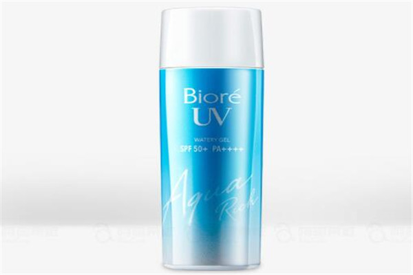 清爽不油膩的防曬霜排行榜 防曬又滋潤，還不趕緊入手