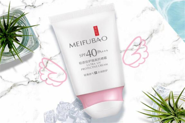 清爽不油膩的防曬霜排行榜 防曬又滋潤，還不趕緊入手