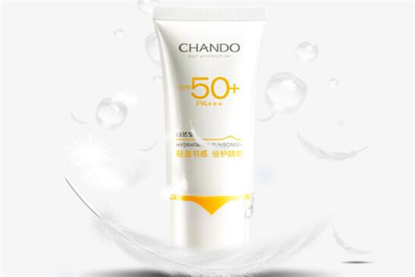 冬季防曬霜排行榜10強(qiáng) 水潤清爽不粘膩，冬季的最佳選擇