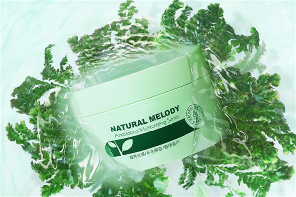 敏感肌睡眠面膜排行榜 溫和的肌膚加濕器,讓你安心睡個(gè)美容覺(jué)