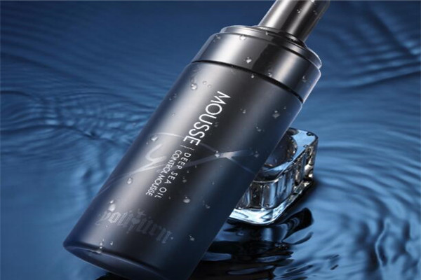 痘痘肌男生洗面奶排行 抗痘控油效果好,讓你重新找回顏值自信