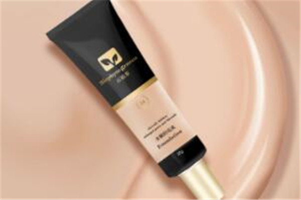 適合痘痘肌的遮瑕排行 專為痘痘肌研制，用心呵護你