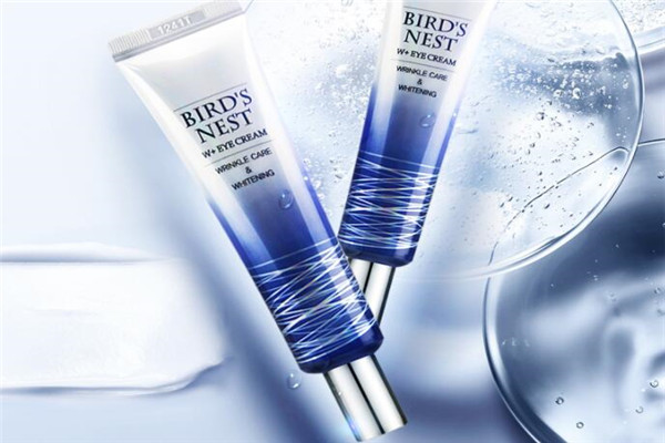 抗皺緊致護膚品排行榜 看得到年輕，猜不出年齡的好物推薦