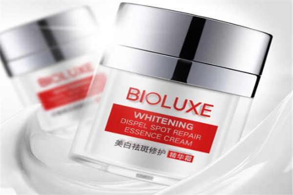 淡化雀斑護膚品排行榜 逆襲斑皮，是你淡斑路上的不二之選