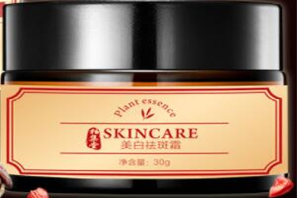 淡化雀斑護膚品排行榜 逆襲斑皮，是你淡斑路上的不二之選