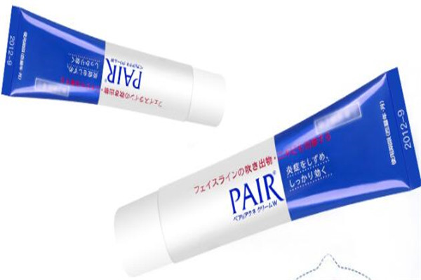 最有效的祛痘印產(chǎn)品排行榜 痘印的橡皮擦，還你水潤平滑肌