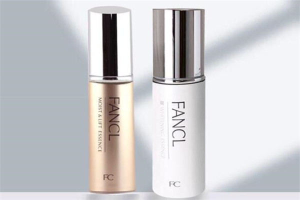 十大雀斑護膚品排行榜 擊退暗沉，讓肌膚白里透光