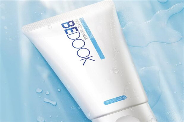 青少年控油祛痘洗面奶排行榜 讓青春不留痘、不留油