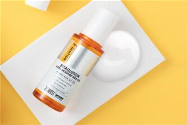 敏感肌膚精華排行榜 第三款強(qiáng)推，擊潰肌膚敏感問題利器