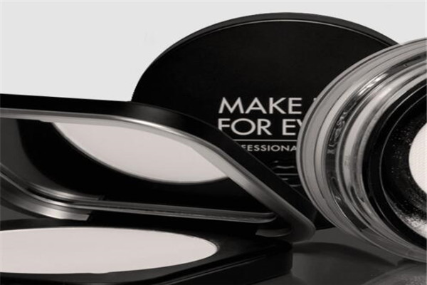 大牌定妝粉粉餅排行榜10強(qiáng) 聚焦光彩的不二之選