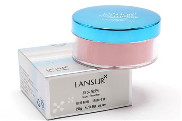 泰國定妝粉排行榜10強 mistine兩款上榜，你入手過哪些