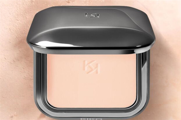 保濕定妝粉排行榜10強 選這些搓泥/脫妝等問題是不存在的