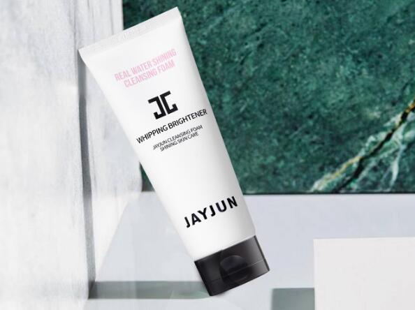 適合高中生的護膚品推薦：高中生護膚品排行榜10強