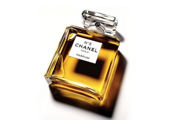 10款最魅惑香水 香奈兒5號(hào)上榜，第四最暢銷
