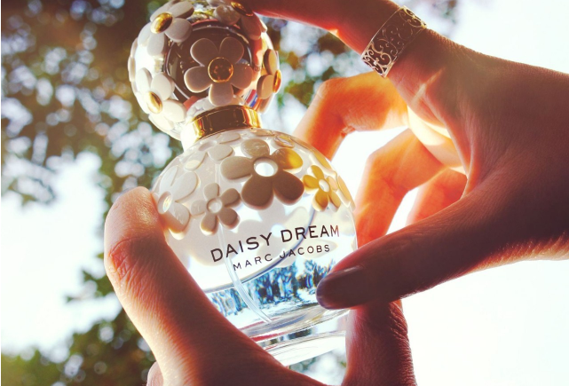 10款最魅惑香水 香奈兒5號(hào)上榜，第四最暢銷