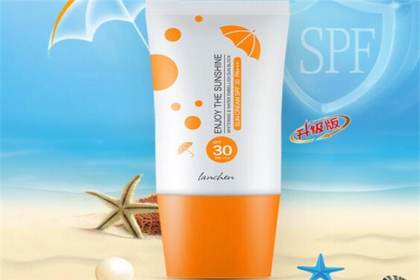 十大平民防曬霜,超級好用,每款實際價格都不過兩百