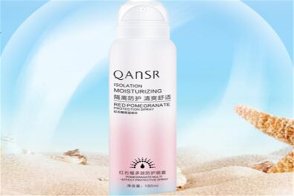 保濕不油膩的防曬噴霧排行榜，輕盈透氣的不二之選