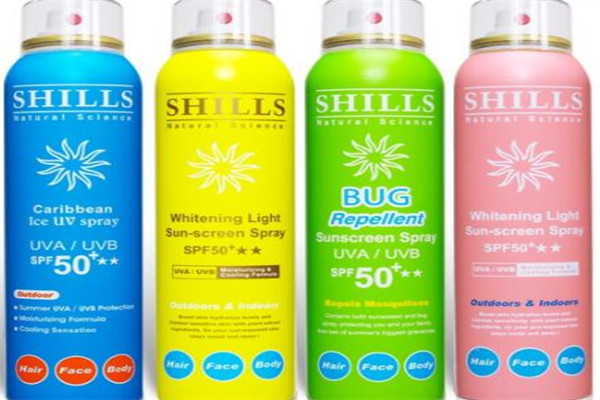 保濕不油膩的防曬噴霧排行榜，輕盈透氣的不二之選