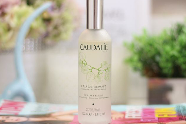 毛孔收斂水排行前十名