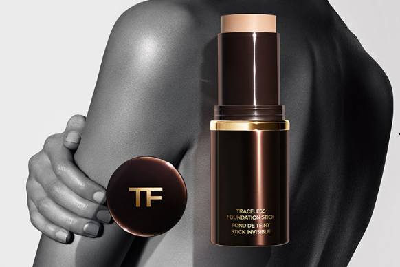 玫珂菲全新清晰無痕粉底棒