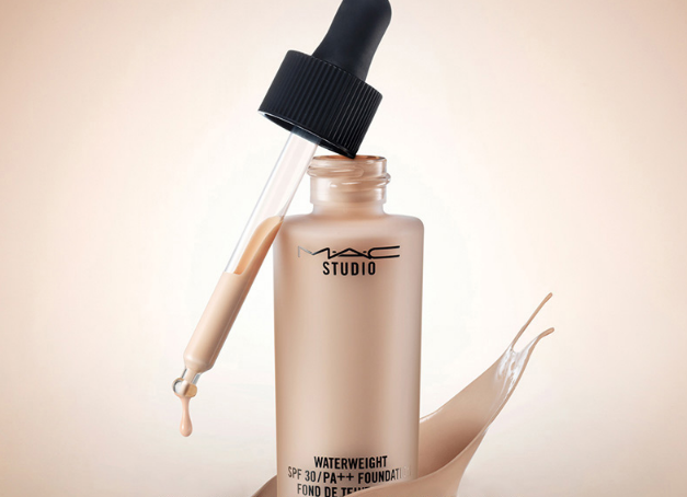 痘痘肌粉底液好用排行榜 完美無瑕妝效，就選這幾款