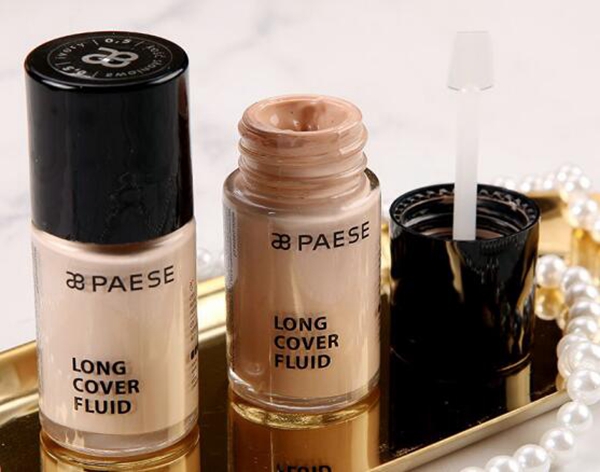 不輸大牌的十大粉底液，適合學生黨的平價好用的粉底液