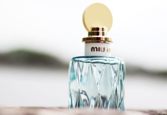 適合18歲用的香水排行 帶給您獨特的青春氣息