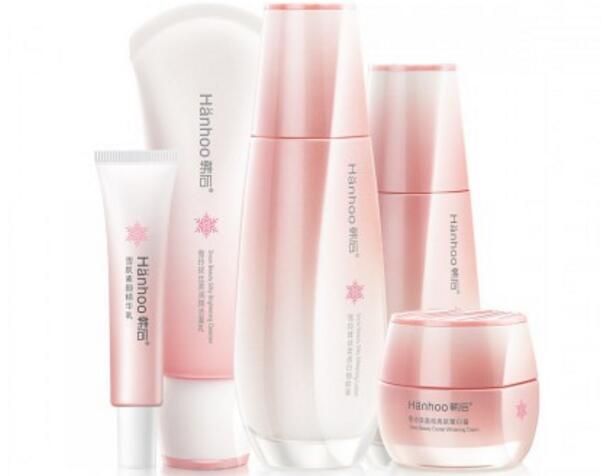 美白淡斑套裝排行榜10強，不一斑的透亮肌膚！