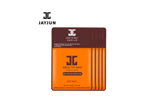 口碑最好的補水面膜貼：敷完皮膚就像喝飽了水一樣