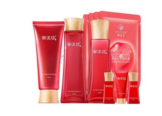 補水美白套裝排行榜,步步養白如出水芙蓉!