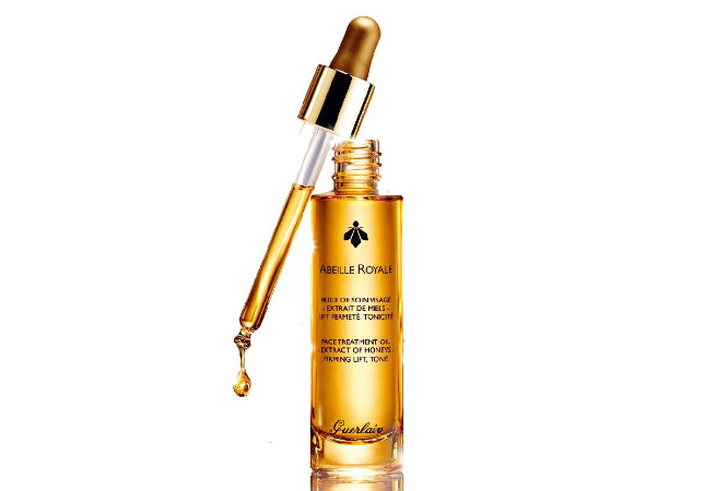 十大好用肌底液排行榜 秋冬必備，每款口碑爆表