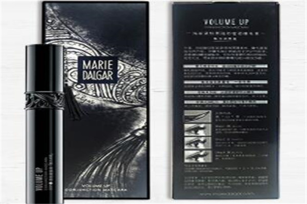 全球前十睫毛膏排名 纖長濃密，一下刷出卷翹迷人睫毛妝