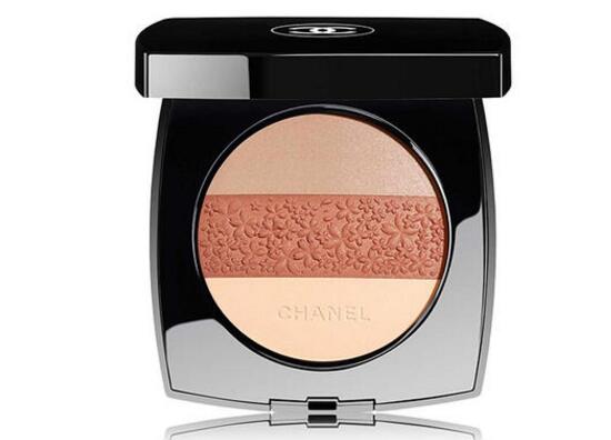 大牌腮紅排行榜10強，修飾輪廓提升氣色必備！