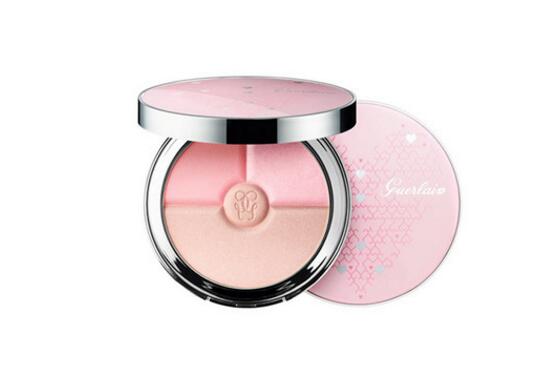 大牌腮紅排行榜10強，修飾輪廓提升氣色必備！