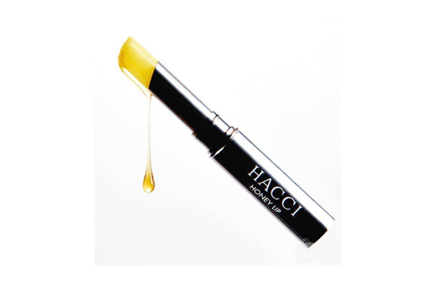 十大無色天然唇膏品牌，讓雙唇重回細膩彈潤