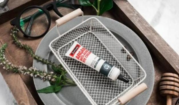 swisse摩洛哥堅果眼霜真假辨別看這里