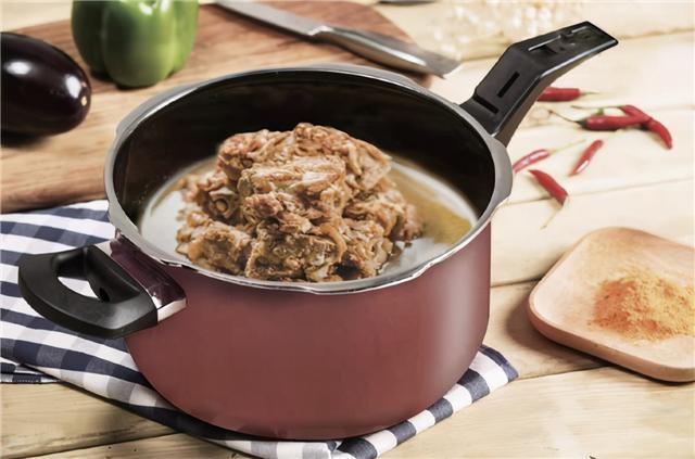 WMF快易鍋在使用中發(fā)出鳴叫聲是什么原因?如何操作不鳴叫?